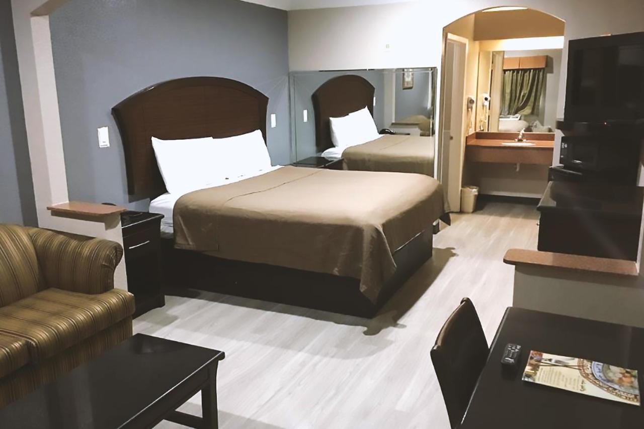 Blue Way Inn & Suites By Jasper Houston Dış mekan fotoğraf