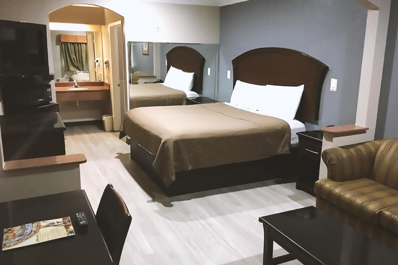 Blue Way Inn & Suites By Jasper Houston Dış mekan fotoğraf