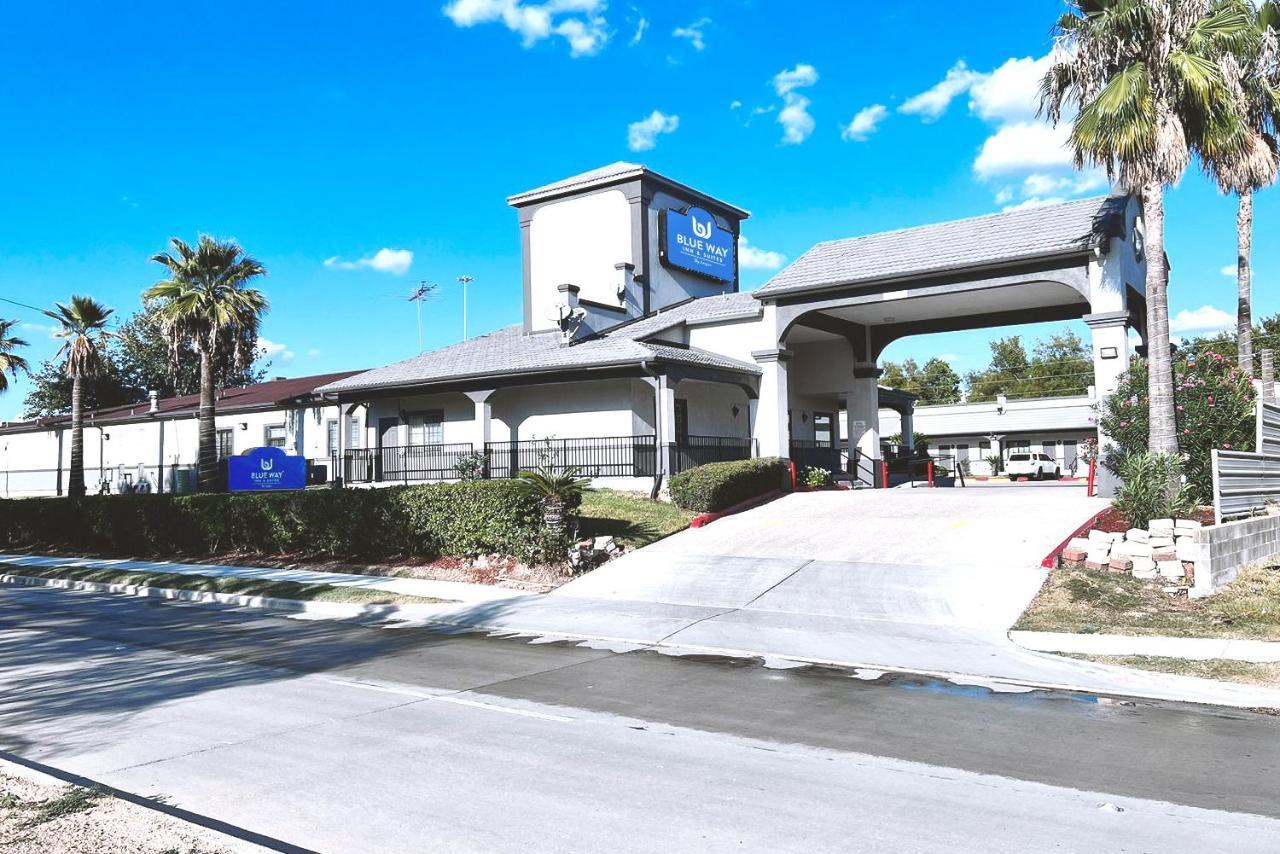 Blue Way Inn & Suites By Jasper Houston Dış mekan fotoğraf
